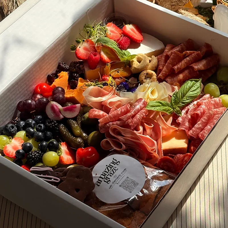 Weekender Box